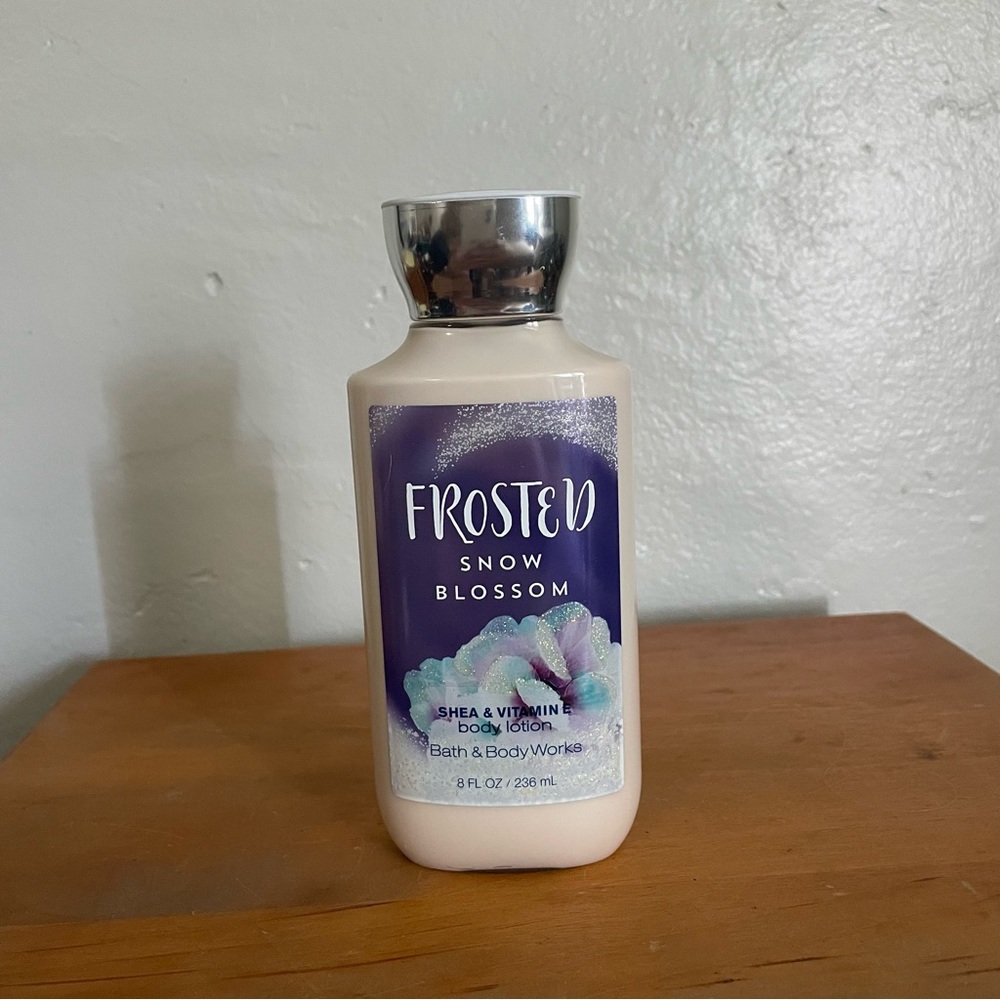 Bath and body works frosted snow blossom lotion